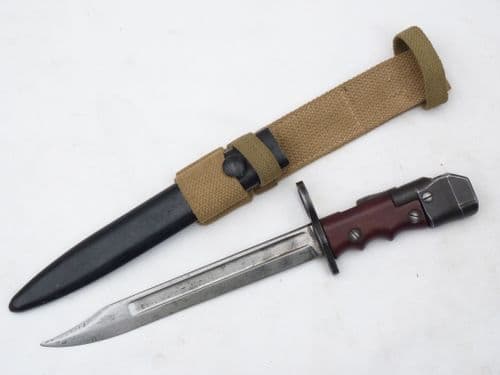 British Lee-Enfield no7 knife bayonet, scabbard and frog **SOLD***