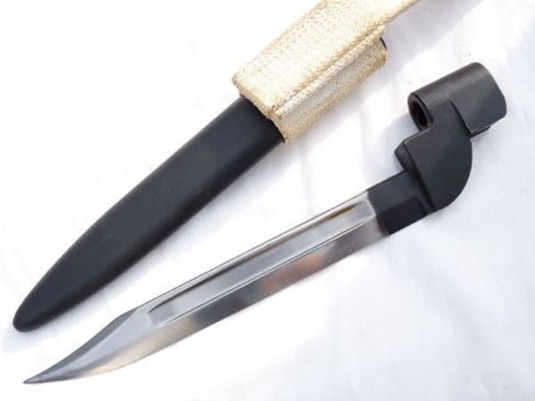 British Lee-Enfield No9 knife bayonet, scabbard and frog, vgc, 1949 dated  **SOLD**