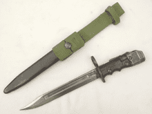 British no7 bayonet, scabbard and frog