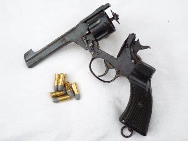 Deactivated 1930 dated Enfield No2 mk1 .38