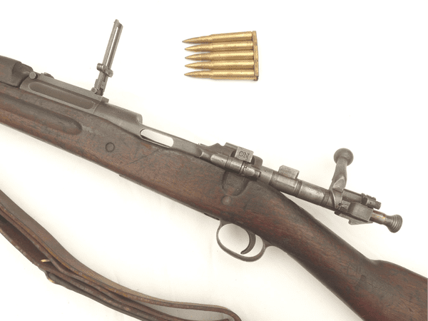 Deactivated American Springfield M1903 MkI with Pedersen modification, early spec.
