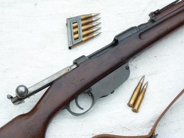 Deactivated Austrian Steyr M95 rifle 1917 dated  **SOLD**