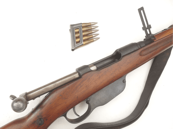Deactivated Austro-Hungarian Steyr M95 carbine, 1915 dated, early spec