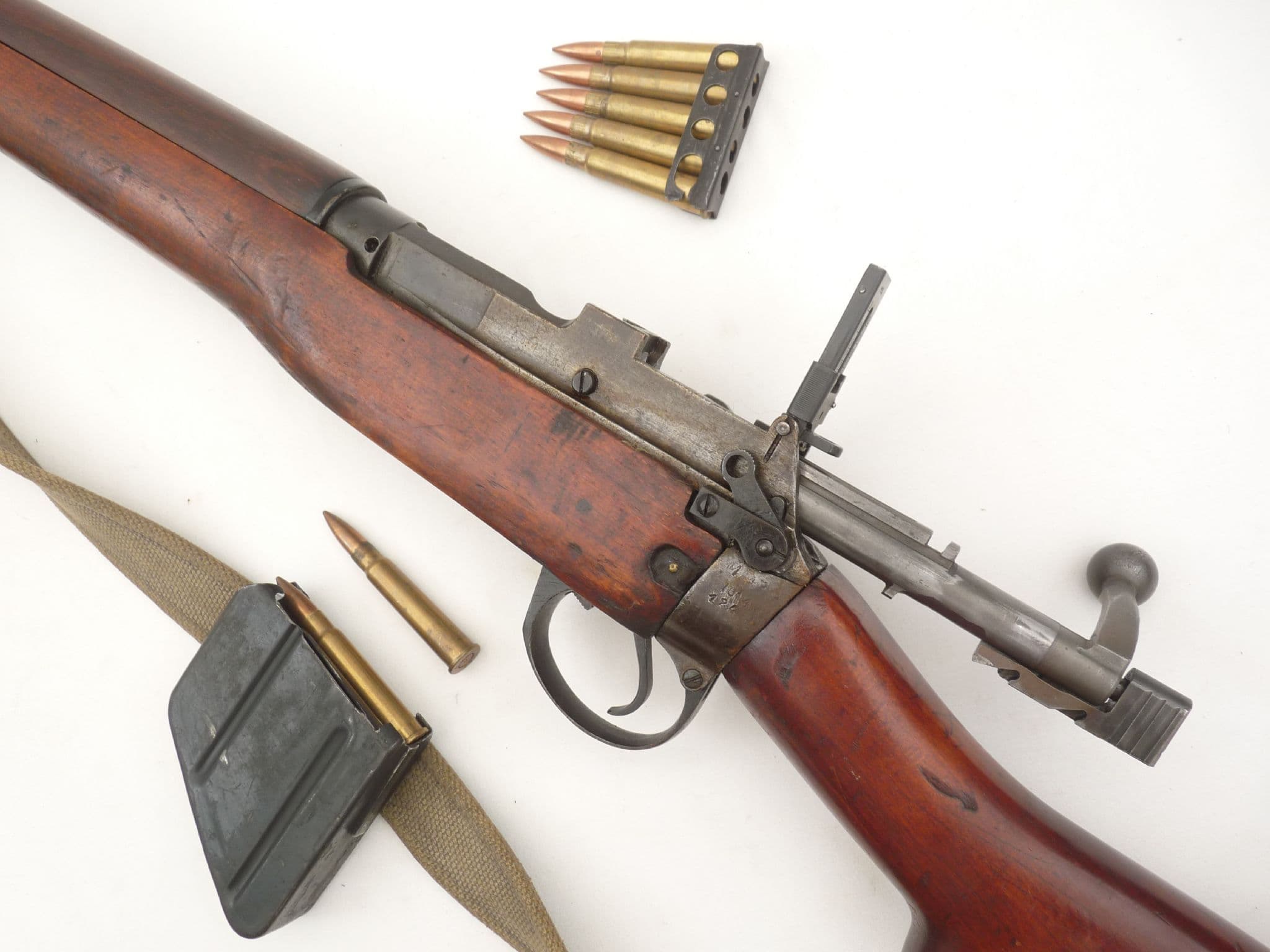 Deactivated British Lee-Enfield rifle no4 mk1 1944 dated early spec SOLD