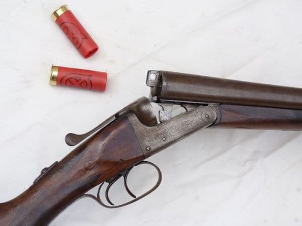 Deactivated British R. W. Bloxham 12-bore boxlock shotgun  **SOLD**