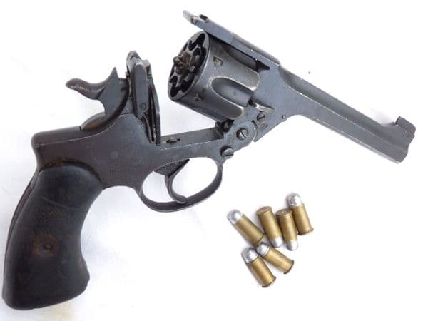 Deactivated  Enfield No2 mk1 .38