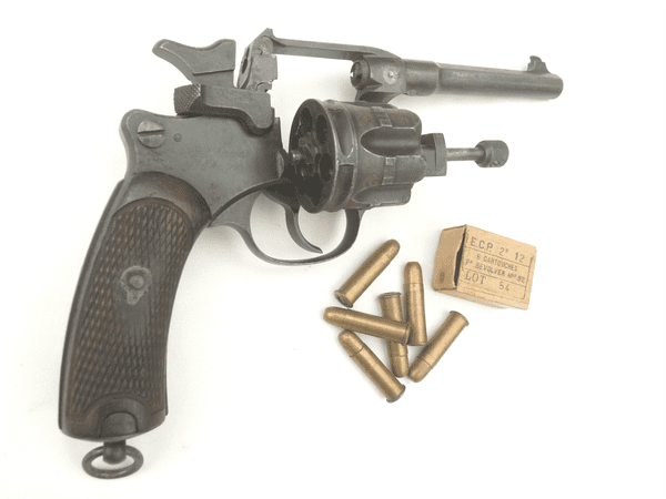 Deactivated French Modele 1892 revolver, 1914 dated, early EU spec