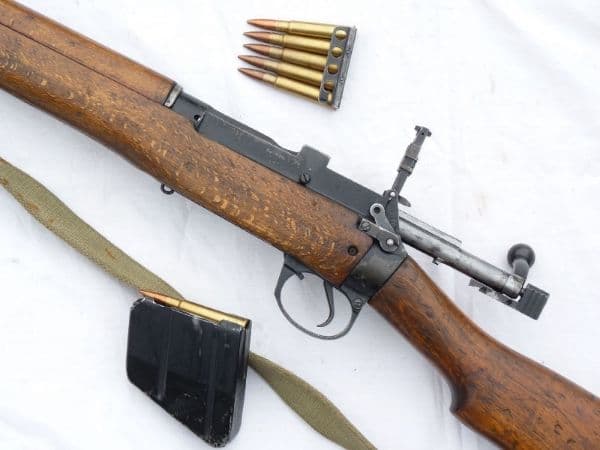 Deactivated Lee-Enfield no4 mk1/3  infantry rifle, 1954 dated  **SOLD**