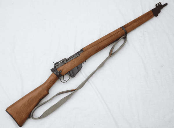 Deactivated Lee-Enfield no4 mk1* Canadian Long Branch made rifle 1943 dated **SOLD**