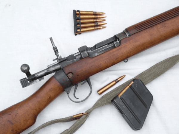 Deactivated Lee-Enfield no4 mk1* Canadian Long Branch made rifle dated 1943  **SOLD**