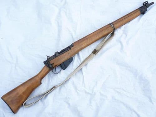 Deactivated Lee-Enfield No4 mk1* rifle  Savage made 1942 dated  **SOLD**