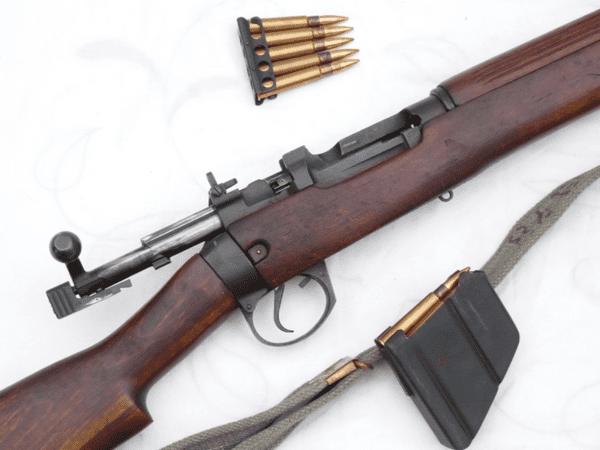 Deactivated Lee-Enfield No4 mk1* Savage made, matching s/numbers  **SOLD**