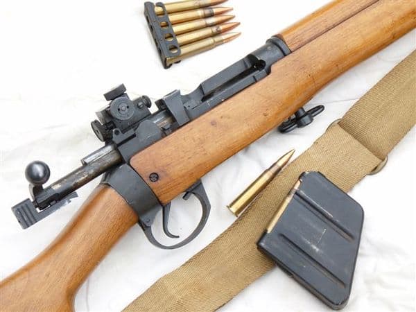 Deactivated Lee-Enfield No4 mk2 sharp-shooters rifle 1949 dated SOLD