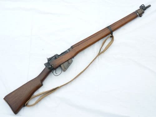 Deactivated Lee-Enfield rifle no4 mk1 British made, 1943 dated  **SOLD**