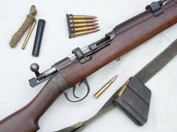 Deactivated Lee-Enfield SMLE mk3 BSA Co  1939 with magazine cut-off  **SOLD**