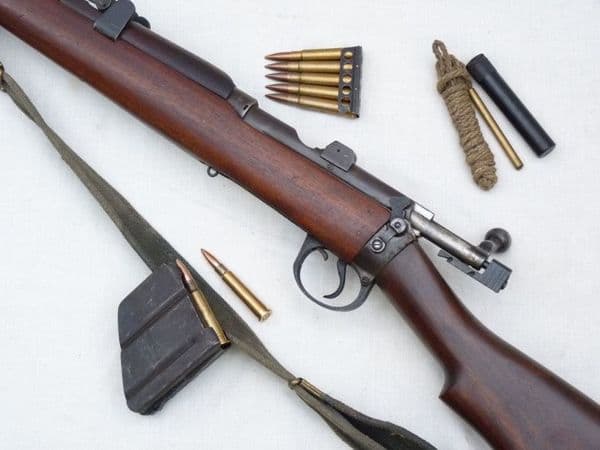 Deactivated Lee-Enfield SMLE mk3 BSA Co  1939 with magazine cut-off  **SOLD**