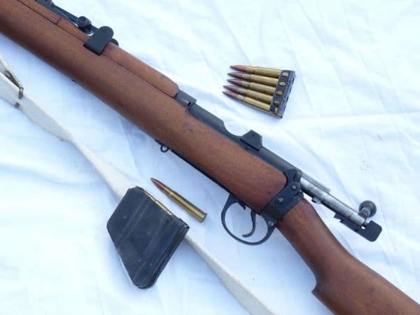 Deactivated Lee-Enfield SMLE mk3* rifle  Australian made 1944 dated  **SOLD**