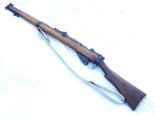 Deactivated Lee-Enfield SMLE Mk3 with mag cut-off, 1931 dated, Ishapore made  **SOLD**