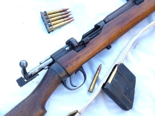 Deactivated Lee-Enfield SMLE Mk3 with mag cut-off, 1931 dated, Ishapore made  **SOLD**