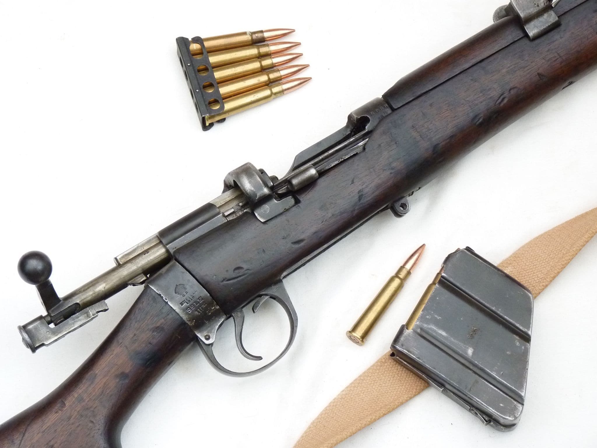 Deactivated LeeEnfield SMLE no1 mk3 Enfield made 1918 dated mag cut