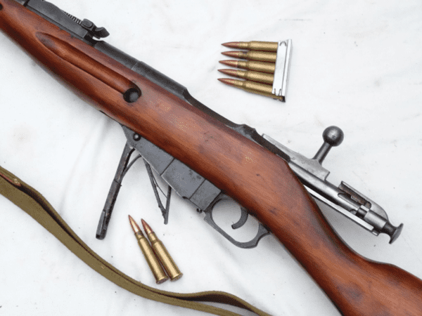 Deactivated Mosin-Nagant M1891/30 1939 dated Russian infantry rifle with bayonet  **SOLD**