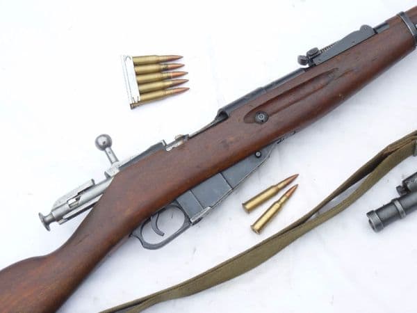 Deactivated Mosin-Nagant M1891/30 1942 dated Russian infantry rifle with  bayonet **SOLD**