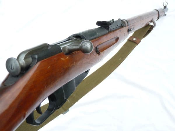 Deactivated Mosin-Nagant M1891/30 1943 dated Russian infantry rifle and bayonet  **SOLD**