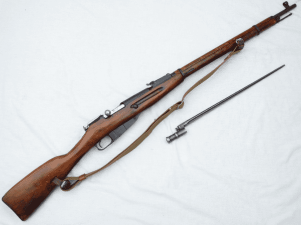 Deactivated Mosin-Nagant M1891/30 dated 1939 Russian infantry rifle with bayonet  **SOLD**