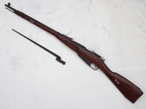 Deactivated Mosin-Nagant M91/30 'Octo' 1924 dated with bayonet **SOLD**