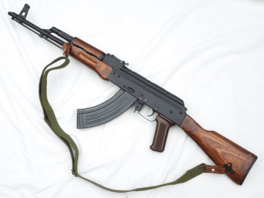 Deactivated Russian AKM 7 62mm assault rifle 1972 dated early-spec deactivation SOLD