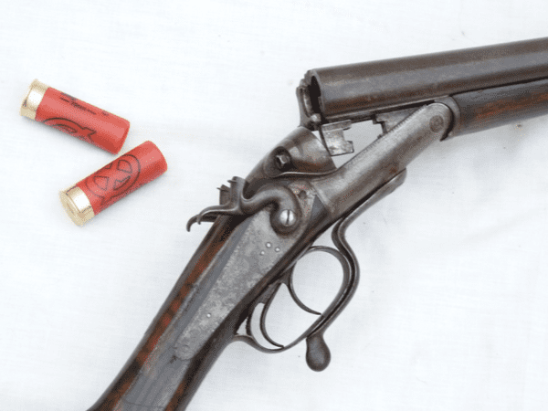 Deactivated W.W. Greener 12-bore hammer shotgun with under-lever breaking  **SOLD**