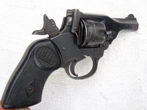 Deactivated Webley mk4 3