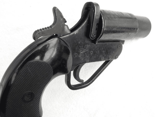 Deactivated Webley & Scott No2 mk5 1