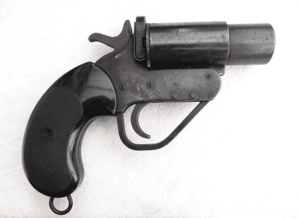 Deactivated Webley & Scott No2 mk5 1