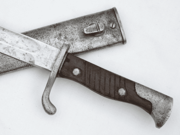 German S1898/05 'Butcher' bayonet and scabbard, 1915 dated **SOLD**