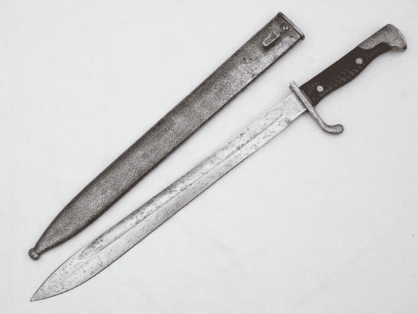 German S1898/05 'Butcher' bayonet and scabbard, 1915 dated **SOLD**