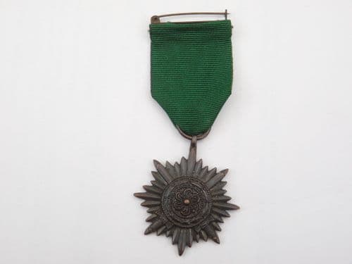 German WW2 Ostvolk Medal in bronze with swords