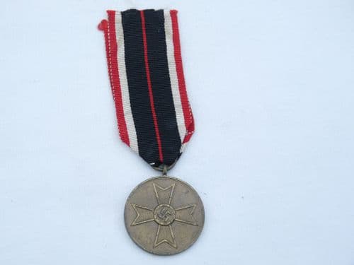 German WW2 War Service Medal /1 **SOLD**