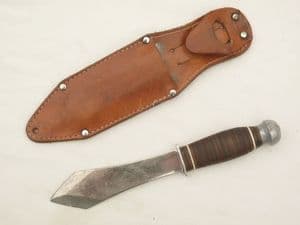 Italian made throwing knife in leather scabbard