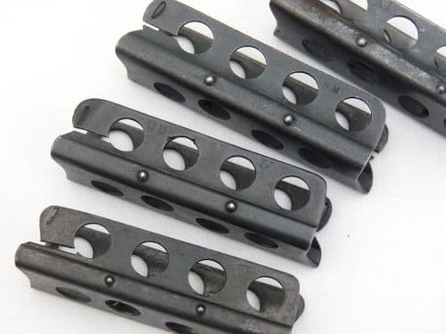 Lee-Enfield .303 WW1 early mk IV 5-round charger clip (no rounds included)