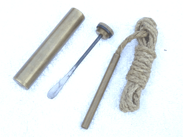 Lee-Enfield cleaning kit with mk4 brass oiler bottle