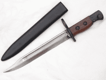 Lee-Enfield no.5 carbine / Sterling bayonet and scabbard  **SOLD**