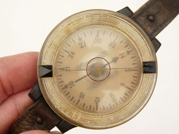 Luftwaffe WW2 AK 39 aircrew wrist compass **SOLD**