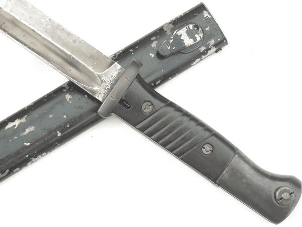 Mauser K98 bayonet and fully matched s/n scabbard, Berg & Co 1938/5209i