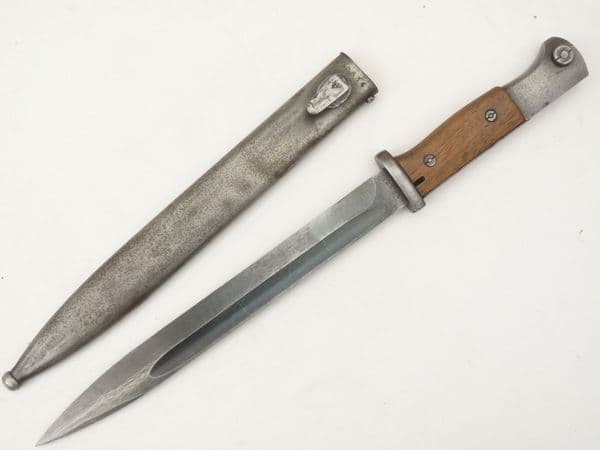 Mauser K98 bayonet and scabbard fully matching, clc 43/D2634 **SOLD**