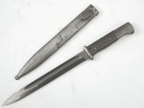 Mauser K98 bayonet and scabbard, matched maker and year, 44asw