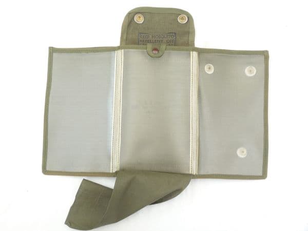 Pattern 1937 jungle green canvas map case, dated 1945