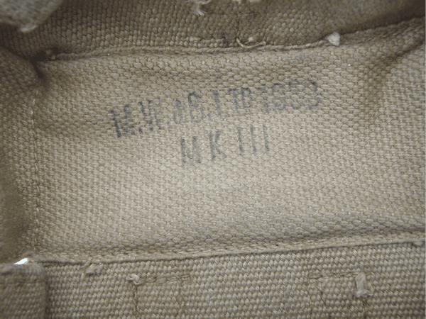 Pattern 1937 webbing ammunition pouches, khaki, 1953 dated