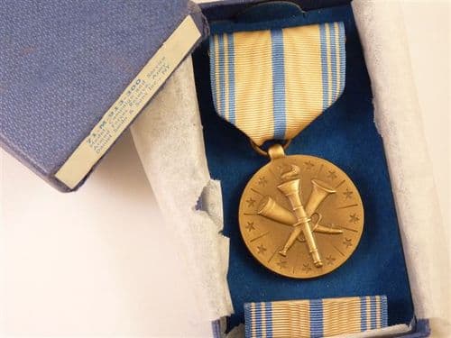 Post-WW2 American Medals and Badges.