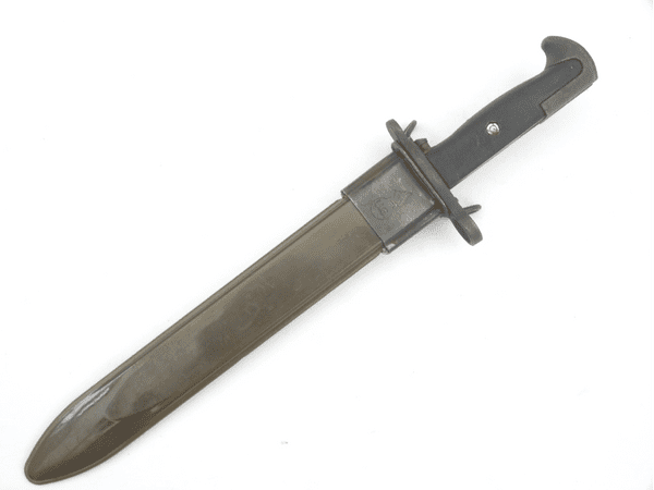Reproduction American M1 Garand bayonet and scabbard